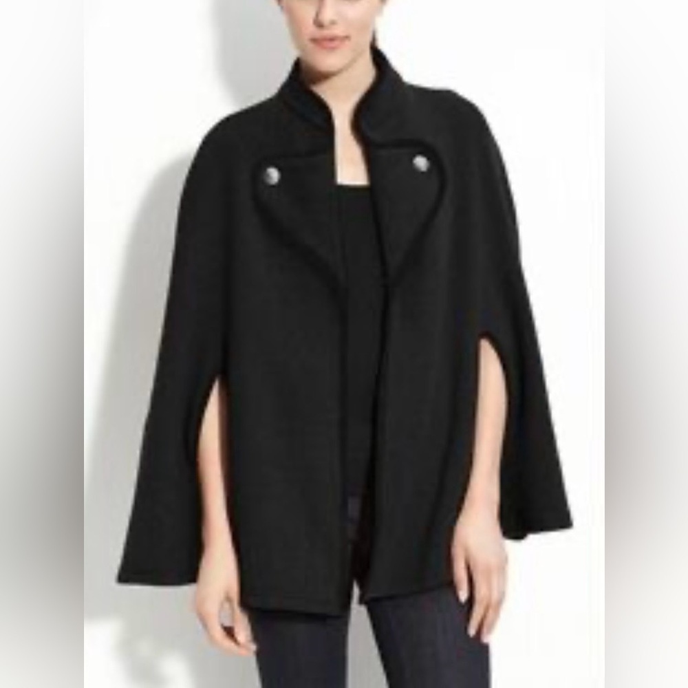 Ralph Lauren Women’s Black Wool Blend Unlined Poncho Cape Suede Trim RL Buttons